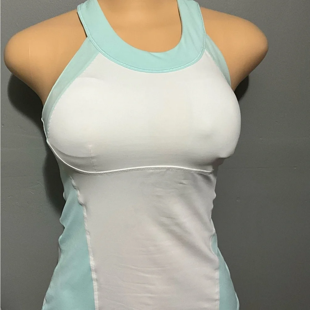 LULULEMON WOMENS SIZE 4 WHITE + AQUA HALTER TANK TOP. - Picture 9 of 14